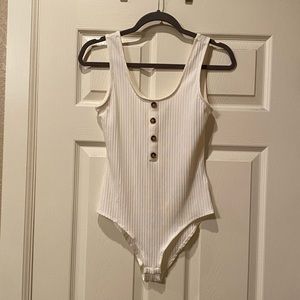 NWT H&M ribbed body suit, size small